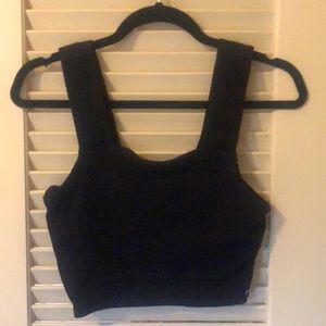 Alo yoga crop top with built in bra